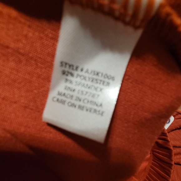 Full Circle Trends Fall Rust Orange Super Soft Cropped Lounge Size Medium - Picture 9 of 10